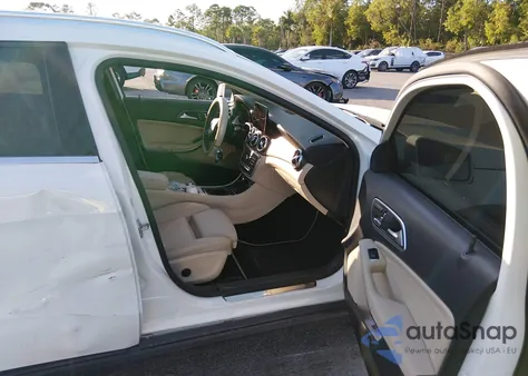 2018 Mercedes-Benz Gla 250 z USA, uszkodzony, nr VIN WDCTG4EB7JJ500138